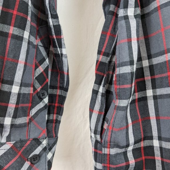 3 for $20 NWOT Black Red Grey Shirtdress Sz M - Picture 4 of 6